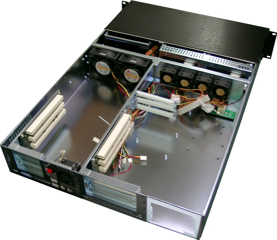 AIC RMC2Q2-9I-SWV2S, 2U Rackmount, 6x SCA Hot-Swap Trays, 6x 64-bit PCI, w/460W Power Supply